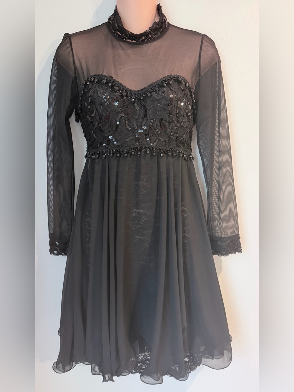 JANINE London Paris New York Lace Chiffon Sequin Beaded Cocktail Party Vintage M